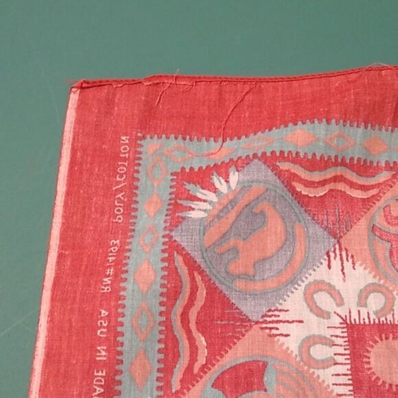 Southwestern Scarf Poly/Cotton RN#14193 Made in USA Native Symbols - Picture 8 of 10